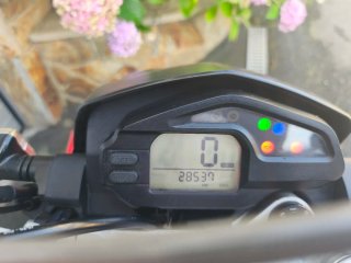 BMW G 650 Xmoto. Monocilindrica