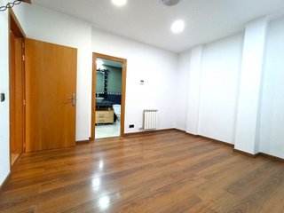 Casa adosada en venta en Mestral en Reus