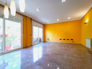 Casa adosada en venta en Mestral en Reus