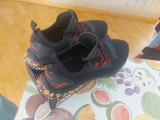 Scarpe Puma Uomo Tg. 42.5 Nere Rosse