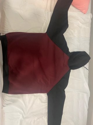 Sudadera burdeos y negra XXL