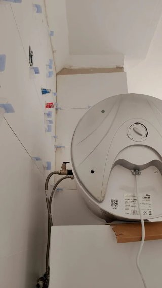 Servicios de manitas, eléctricidad y mecánica.