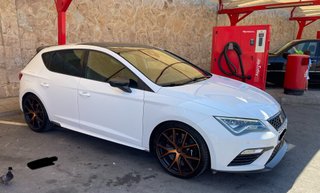 SEAT Leon Cupra Carbon