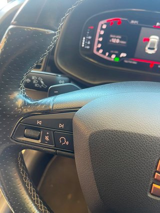 SEAT Leon Cupra Carbon