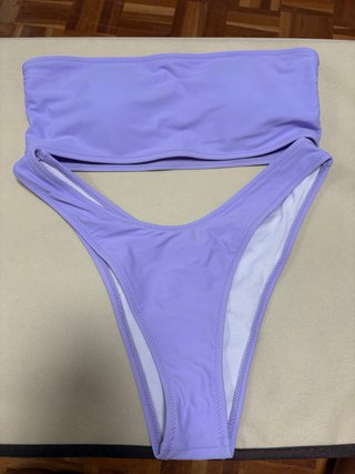 Bikini Lila Banda