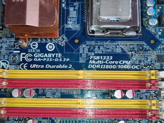 Pack componentes (CPU + RAM + Placa base)