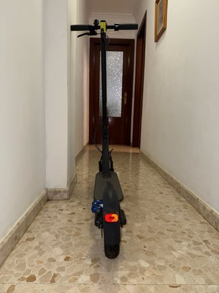 Patinete Eléctrico Xiaomi Mi Scooter 3 + Casco