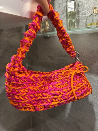 Bolso tejido artesanal naranja y rosa