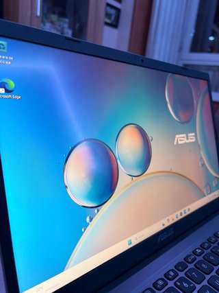ASUS VivoBook F515JA-EJ2882W