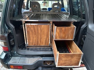 Mueble camper para coche