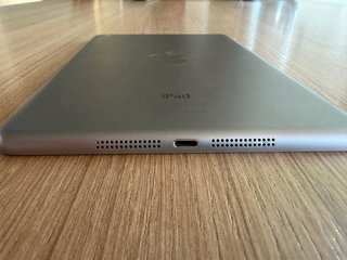 Apple iPad 1ª Gen Argento