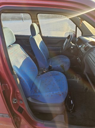 Opel Agila 2002