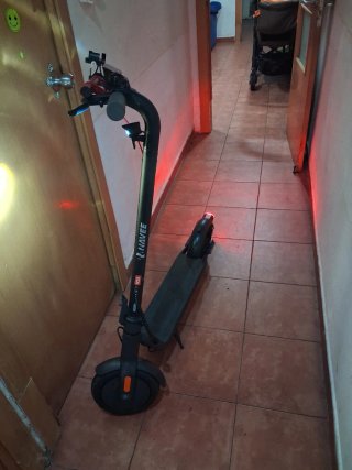 Patinete NAVEE VDF25003736 - 25km/h