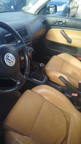 Volkswagen Golf 2003