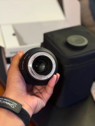 Sigma 28-105mm f/2.8 DG DN para Sony