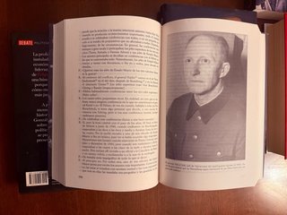 Libros de política y biografías