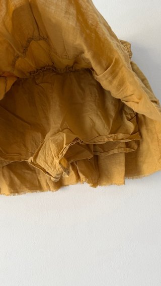 Falda amarilla volantes talla única