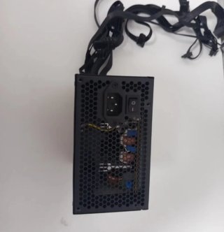 Fuente Alimentación AeroCool Lux 650W 80+
