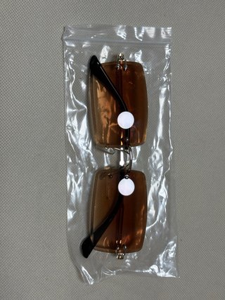 Occhiali da sole da donna marroni e dorati