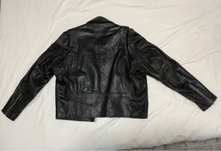 Chaqueta de cuero negra para hombre