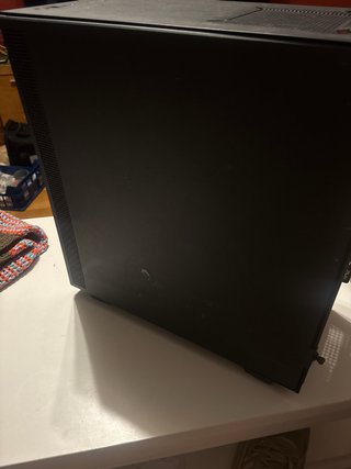 Caja PC Gaming Negra y Roja