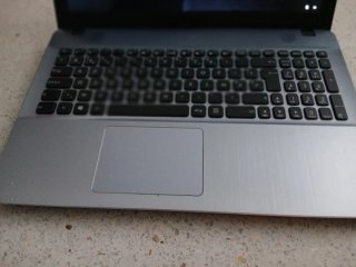 Ordenador Asus Sonicmaster R541U Plata aluminio