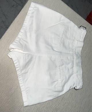 Pantalón corto blanco