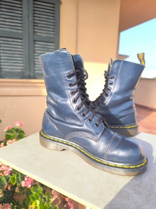 Botas Dr. Martens  -MIE- Uk 4 Eu 37 (23 cm) Azul .