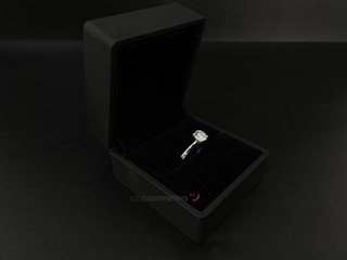 sortija oro 18k con piedra con diamante de laboratorio