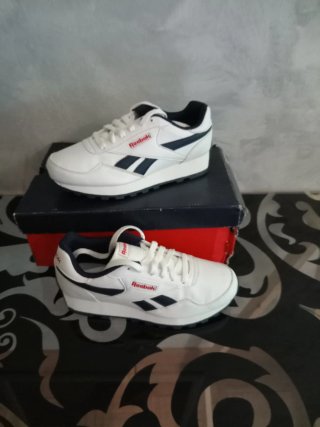 Zapatillas Reebok Talla 36 Blancas y Azul
