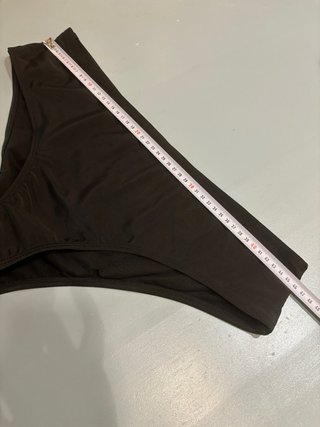 Braguita de bikini negra