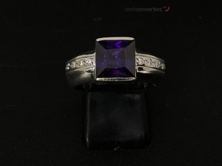 anillo oro 18k con piedra con circonita
