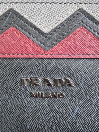 Bolsa Prada Preta e Vermelha