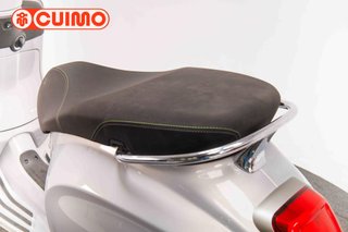 VESPA PRIMAVERA 125