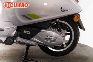 VESPA PRIMAVERA 125