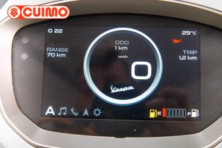 VESPA PRIMAVERA 125