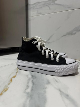 Converse plataforma negras