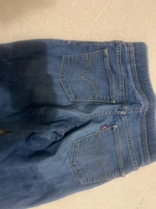 Pantalón Levis Elástico Talla 25