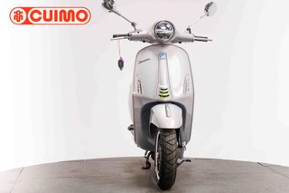 VESPA PRIMAVERA 125
