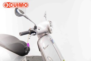 VESPA PRIMAVERA 125
