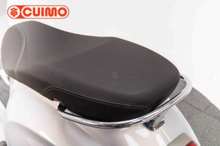 VESPA PRIMAVERA 125
