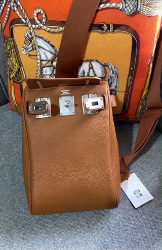 Bolsos nuevos a estrenar con todo incluido