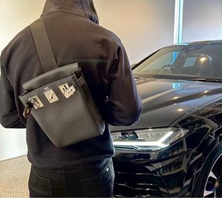 Bolsos nuevos a estrenar con todo incluido