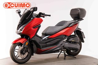 HONDA FORZA 125