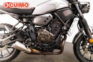 YAMAHA XSR 700