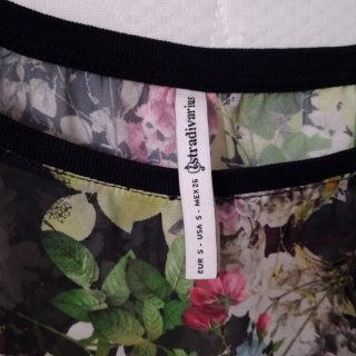 Blusa floral multicolor