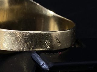 anillo oro 18k con piedra con circonita