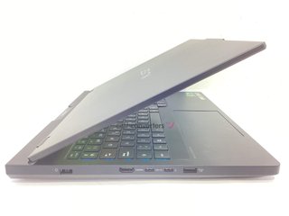 pc portatil lenovo 83lu