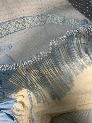 Vestido de flamenca con mantoncillo