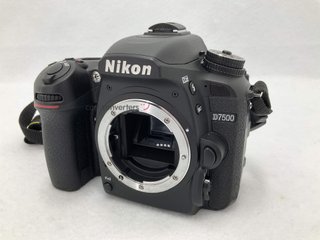 camara digital reflex nikon d7500